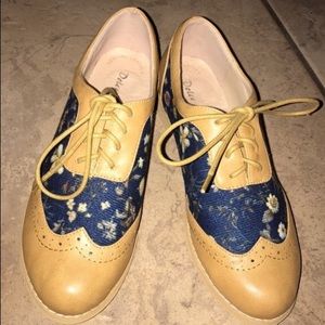 Dolce Nome Oxford Shoes